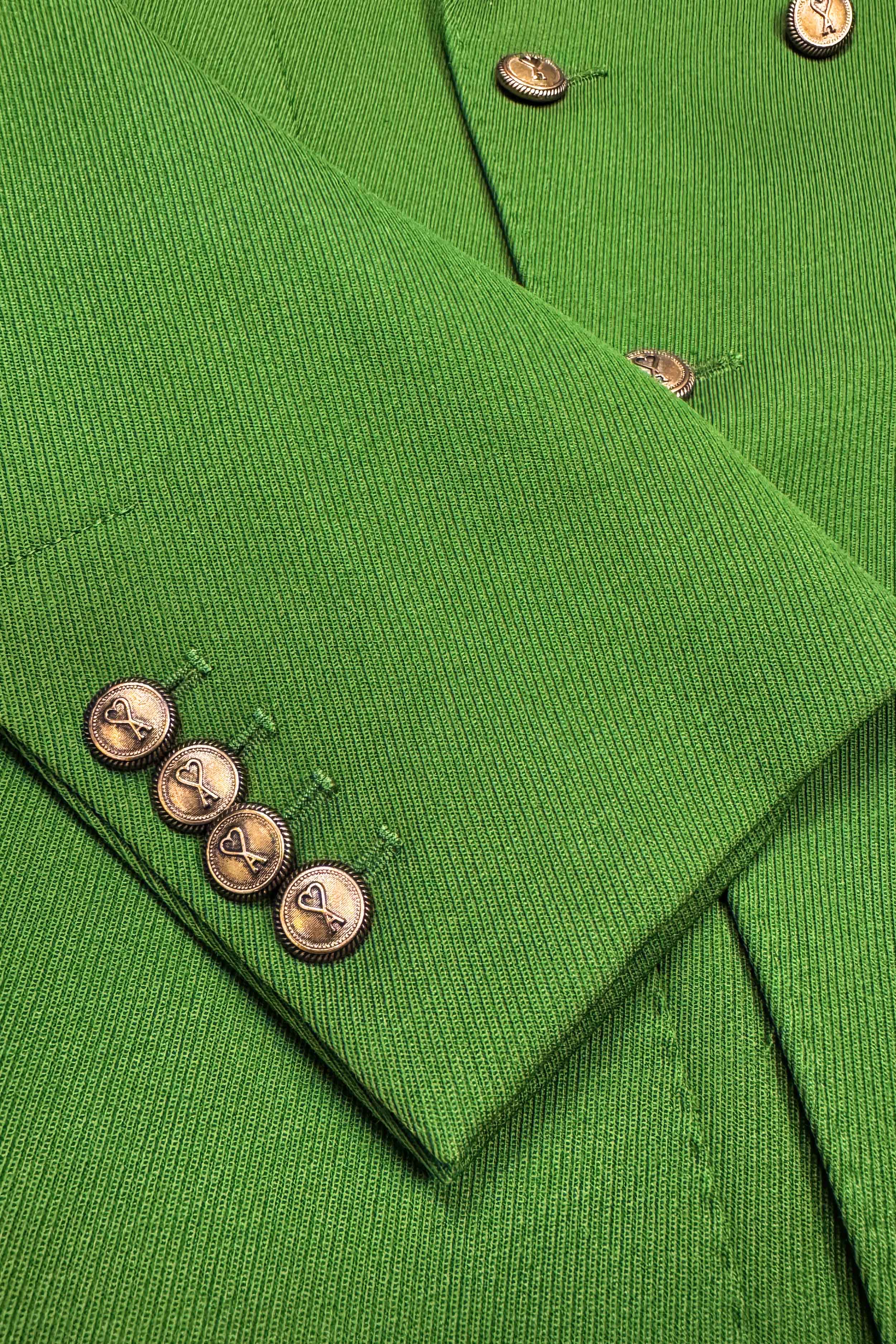 Doppelreihiger Blazer mit goldenen Knöpfen (Gr. 48)