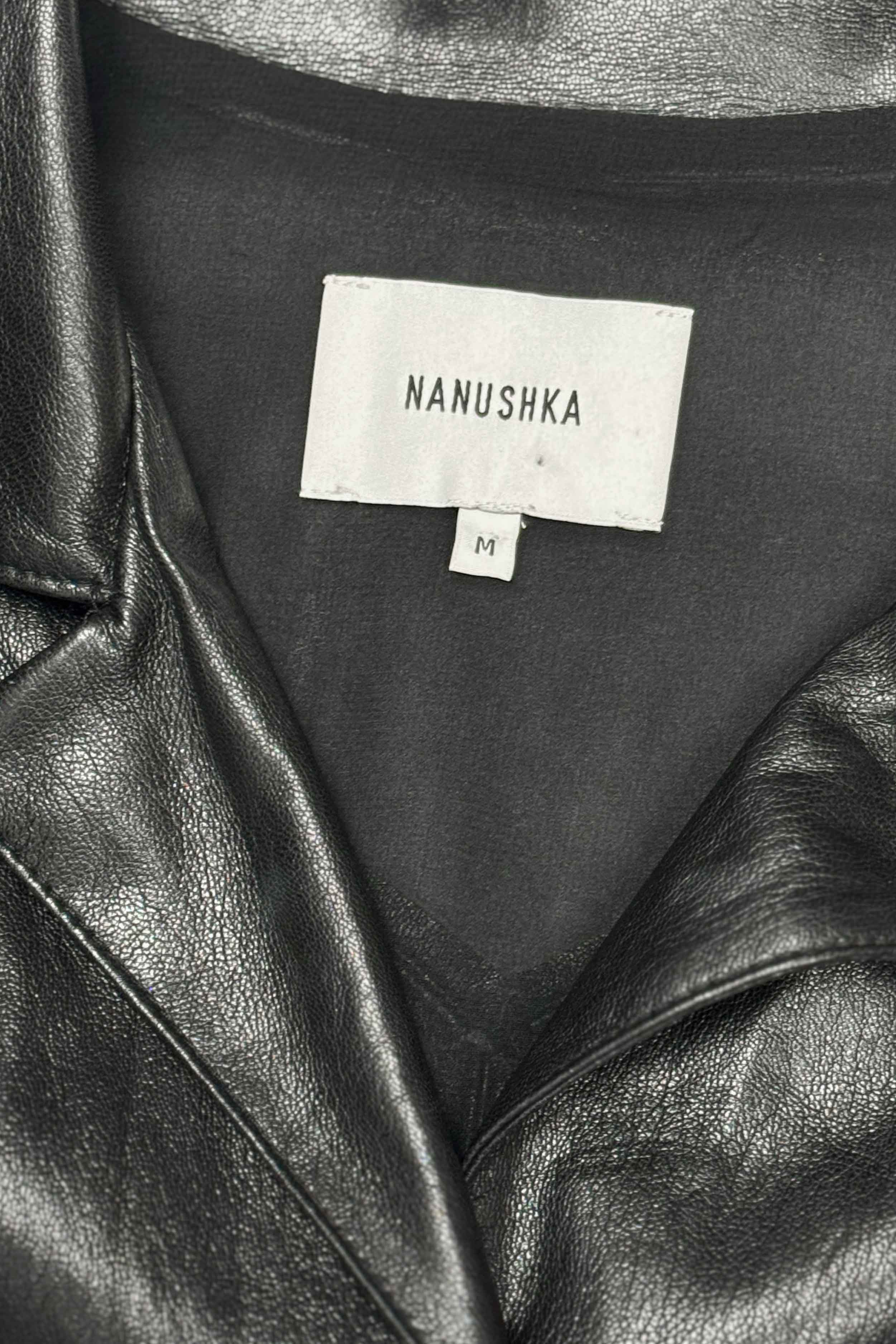 Midi-Mantel-Kleid aus veganem Leder (Gr. M)