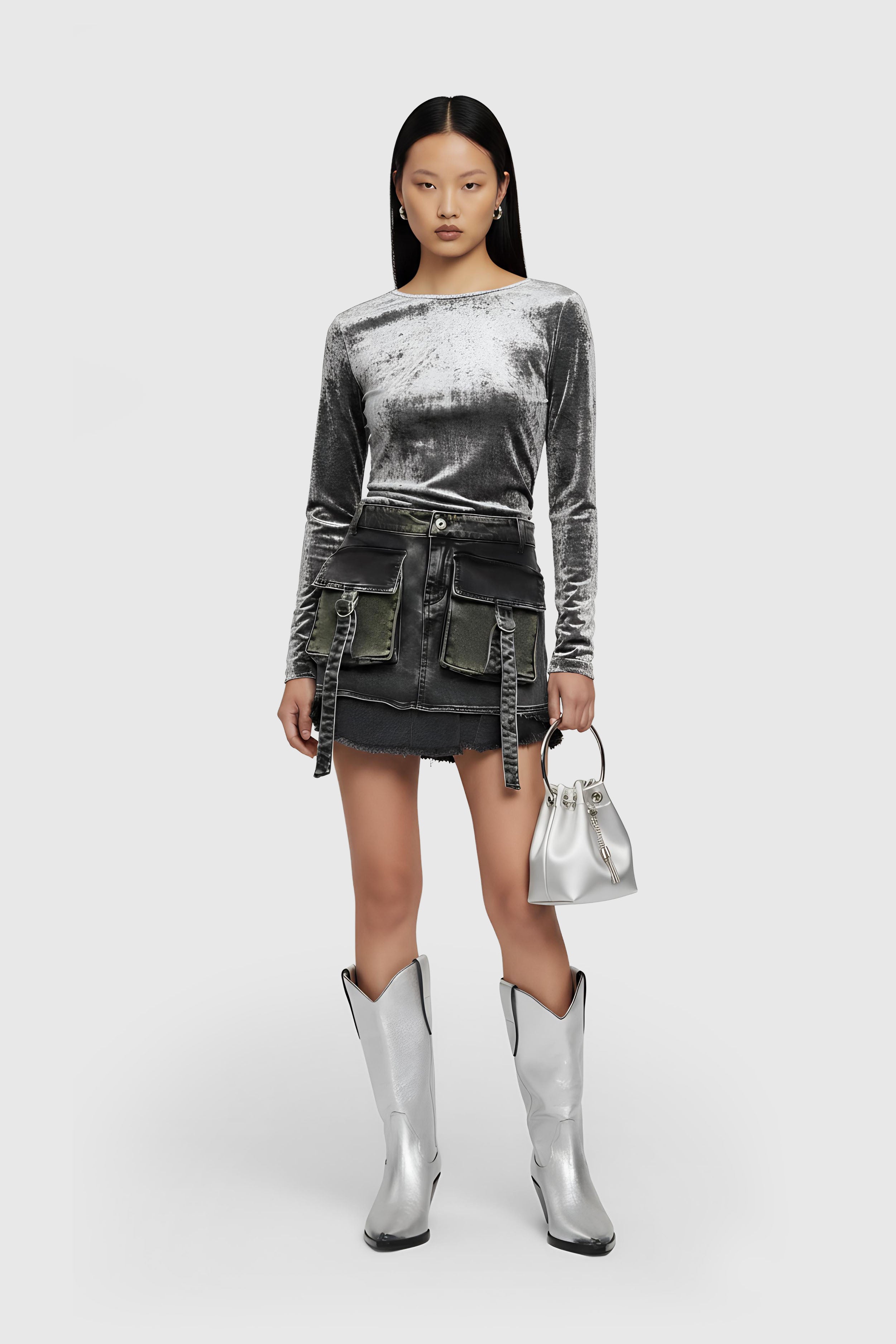 Top in silber mit Raffungen (Gr. 42 IT)